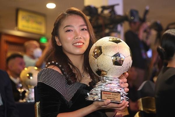Huỳnh Như là ai? Cầu thủ xuất sắc của đội tuyển nữ Việt Nam