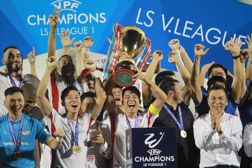 V-league là gì? Giải bóng đá cấp cao nhất tại Việt Nam