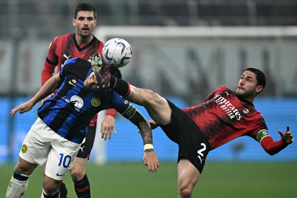 Đánh bại AC Milan, Inter vô địch Serie A sớm 5 vòng đấu