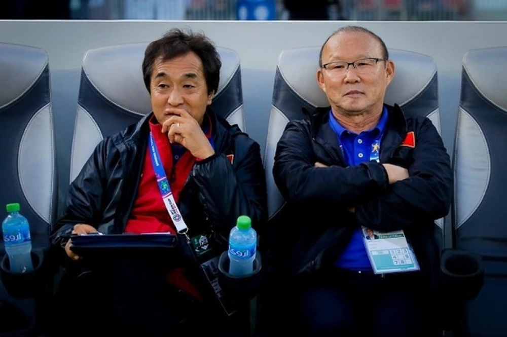 Dàn trợ lý Hàn Quốc của HLV Park có thể chia tay đội tuyển Việt Nam